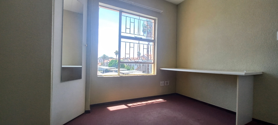 2 Bedroom Property for Sale in Kannoniers Park North West